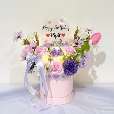 Bloom Box Akrilik Ucapan Ulang Tahun Bendungan Hilir